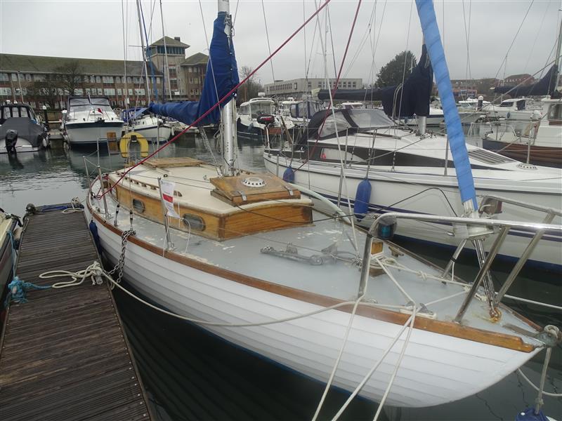 Holman and Pye  26 Classic Yacht 